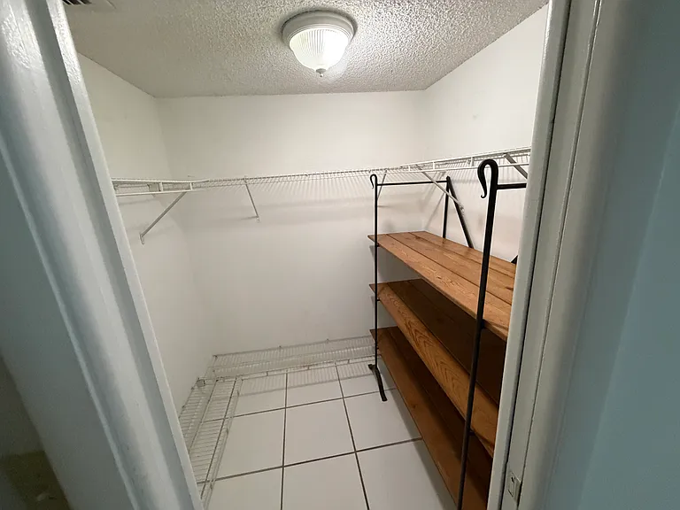 210 Seaview Dr #405 — Photo 13