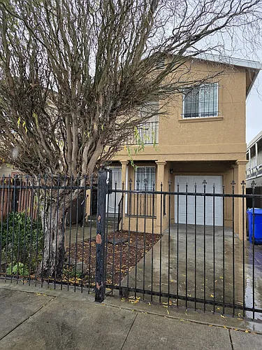 1257 York St Photo 1