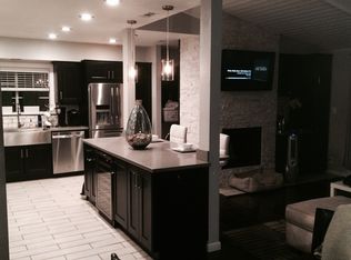 2550 Pine Ave, Long Beach, CA 90806