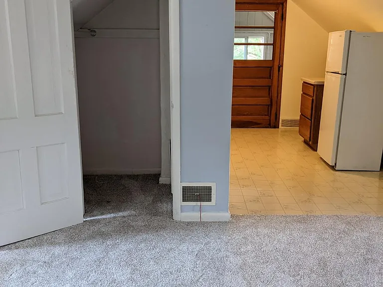 1906 E Mifflin St #2 — Photo 14