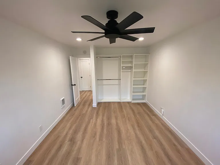 Guest bedroom