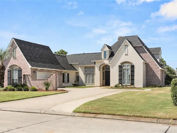 421 E Honors Point Ct, Slidell, LA 70458