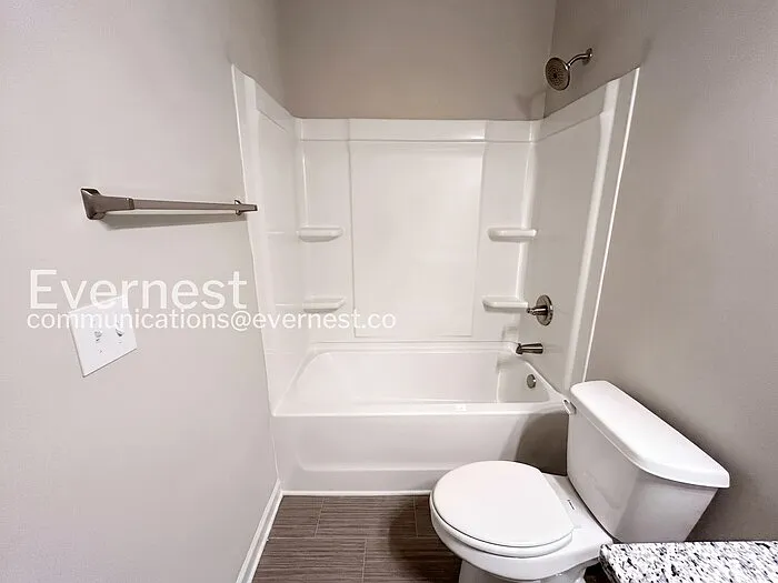 106 Culver St — Photo 20