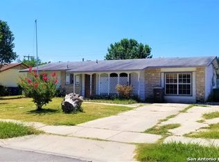 7134 Woodgate Dr, San Antonio, TX 78227