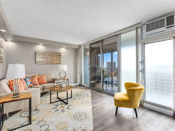 757 Kinalau Pl APT 1402, Honolulu, HI 96813