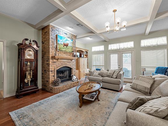 4th image of 11001 Ridge Point Dr