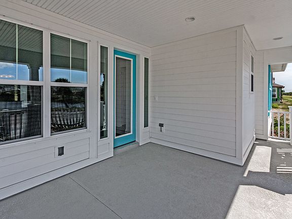 4th image of 28 Laughing Gull Lane