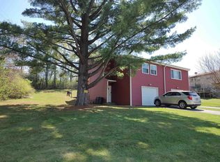 4733 Javelin Dr, Rockford, IL 61108