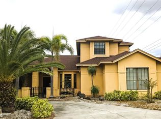 1690 Chaplene Ct, Dunedin, FL 34698