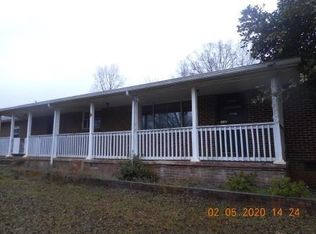 3454 Huie St, Newton, NC 28658