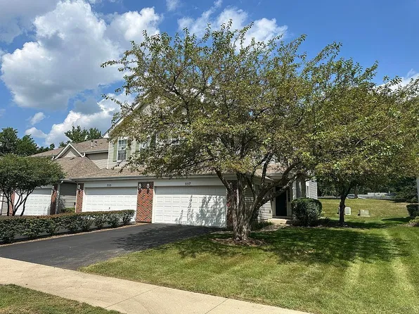 557 Springwood Ct, Dundee, IL 60118