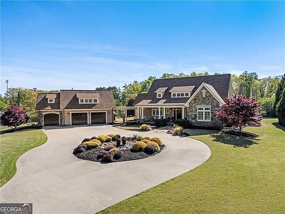 2nd image of 675 Gaddis Rd