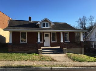 1212 Buena Vista Blvd SE, Roanoke, VA 24013