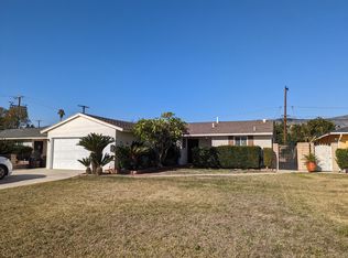 911 E Mauna Loa Ave, Azusa, CA 91702