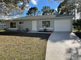 6475 Kenwood Dr, North Port, FL 34287