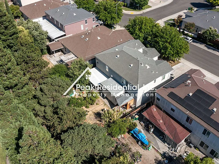 1119 Green Ridge Dr — Photo 36
