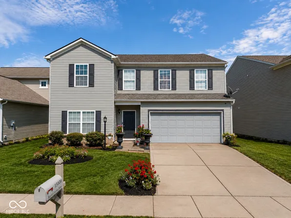 15108 Royal Grove Dr, Noblesville, IN 46060