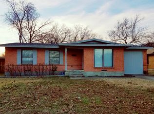 1315 Bluebird Ln, Garland, TX 75042