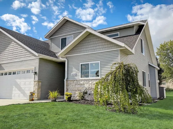 604 Wheatland Drive, Cambridge, WI 53523