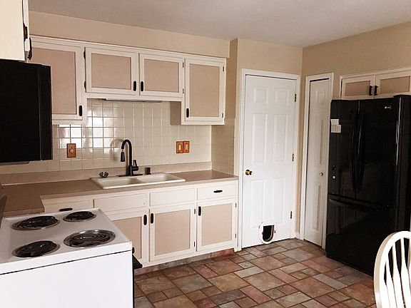 Kitchen Southeast View
