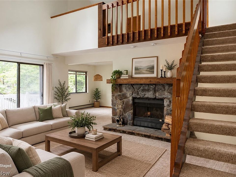 2143 Pinebrook Trl, Cuyahoga Falls, OH 44223 | MLS #5246839 | Zillow