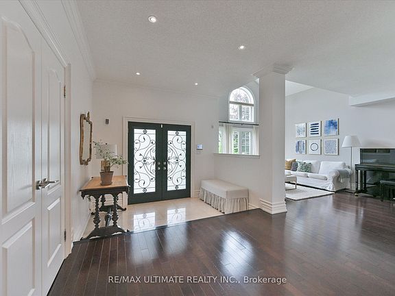 2nd image of 123 Village Green Dr