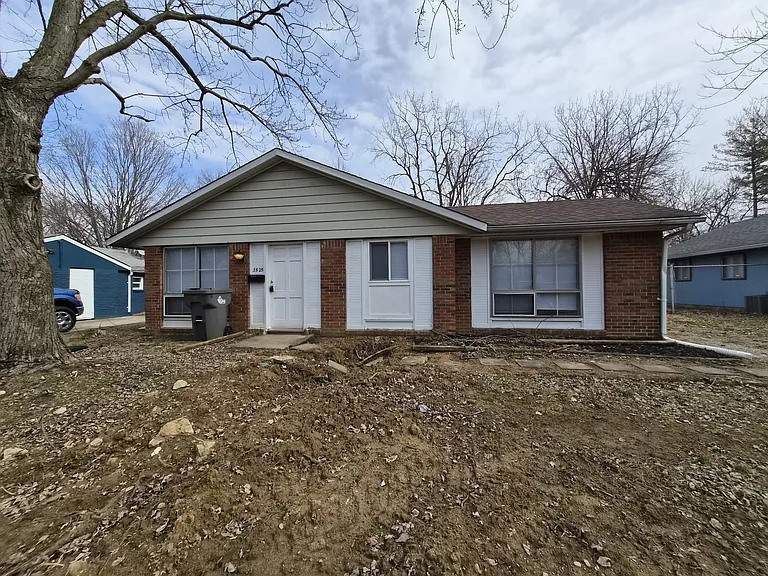 3525 Luewan Ct — Photo 2