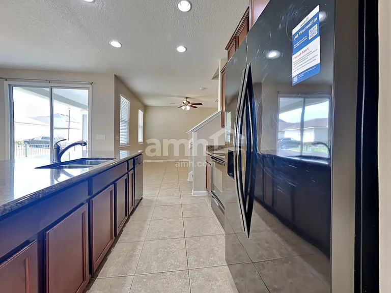 304 Blossom Way — Photo 3