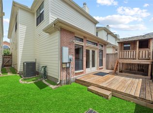 9814 Riddlelink Ln, Houston, TX 77025
