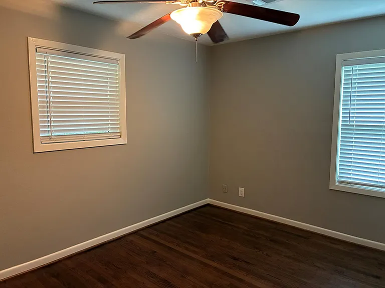 7414 Marinette Dr — Photo 20