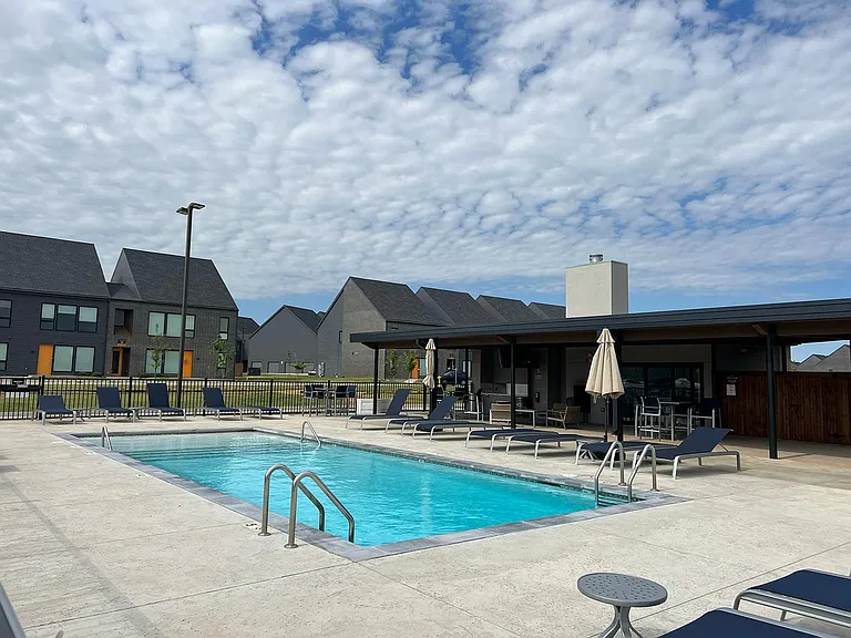 Liberty Creek Village — Photo 46