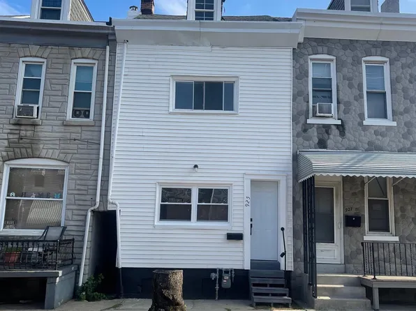 925 Spruce St, Reading, PA 19602