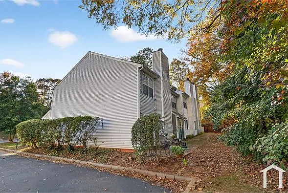 6407 Windsor Gate Ln — Photo 14