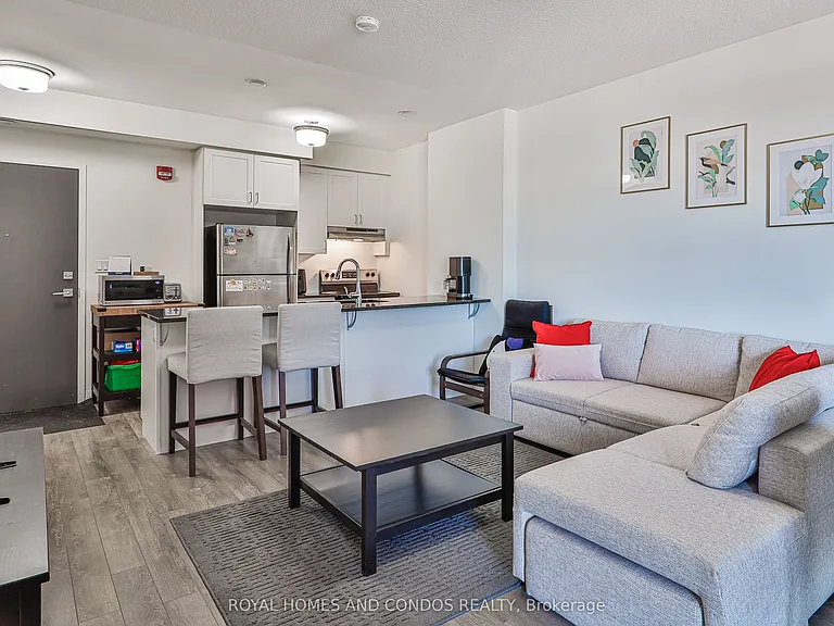 2 Adam Sellers St #601 — Photo 10