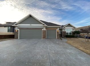 624 NW 179th Cir, Edmond, OK 73012