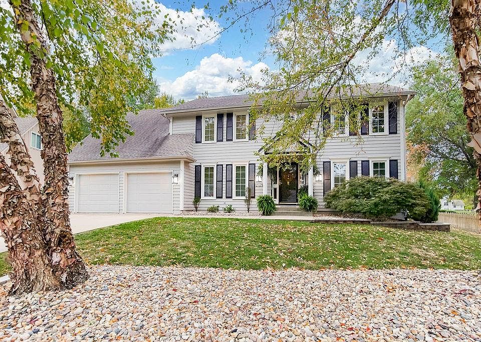 2625 NW Bent Tree Cir, Lees Summit, MO 64081 Zillow