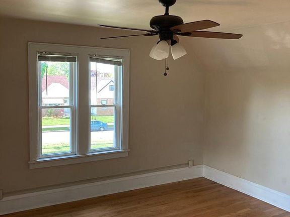 5th image of 1107 E Howard Ave #A