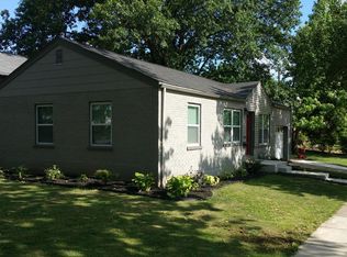 1400 Claytonia Ter, Saint Louis, MO 63117