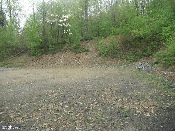 5th image of 175 S 24th St