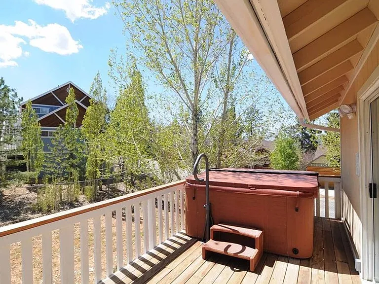 1167 Alameda Dr — Photo 5
