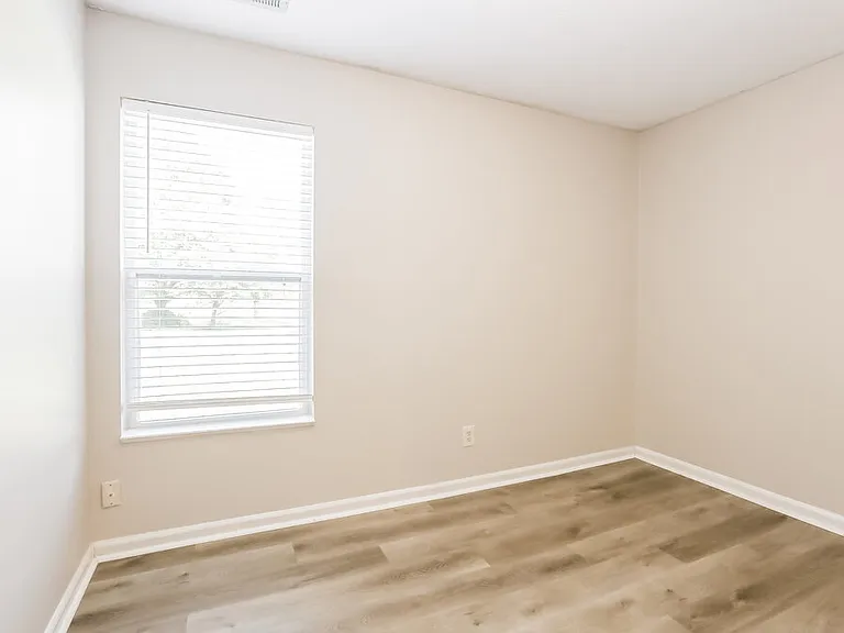 7710 Sergi Canyon Dr — Photo 12