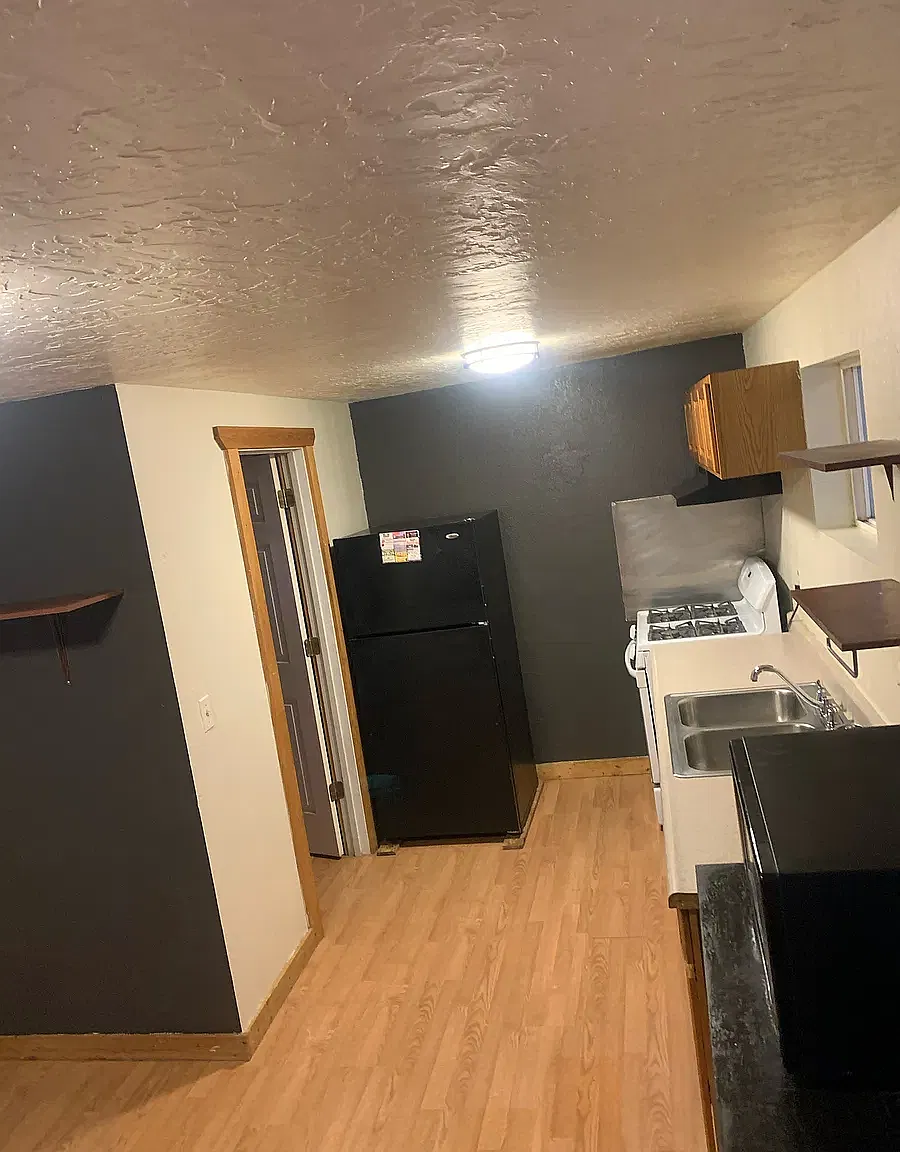 1 bed, $1,200 — Photo 4