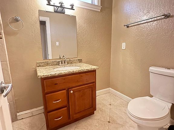 3rd image of 551 Yurok Cir