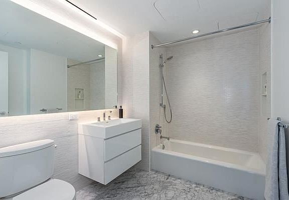 5th image of 242 W 53rd St #63D