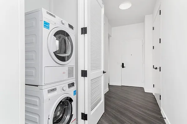 Rented by REAL New York | media 43