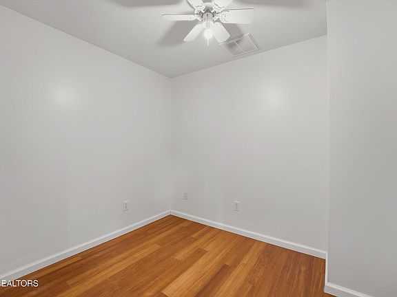 29th image of this home