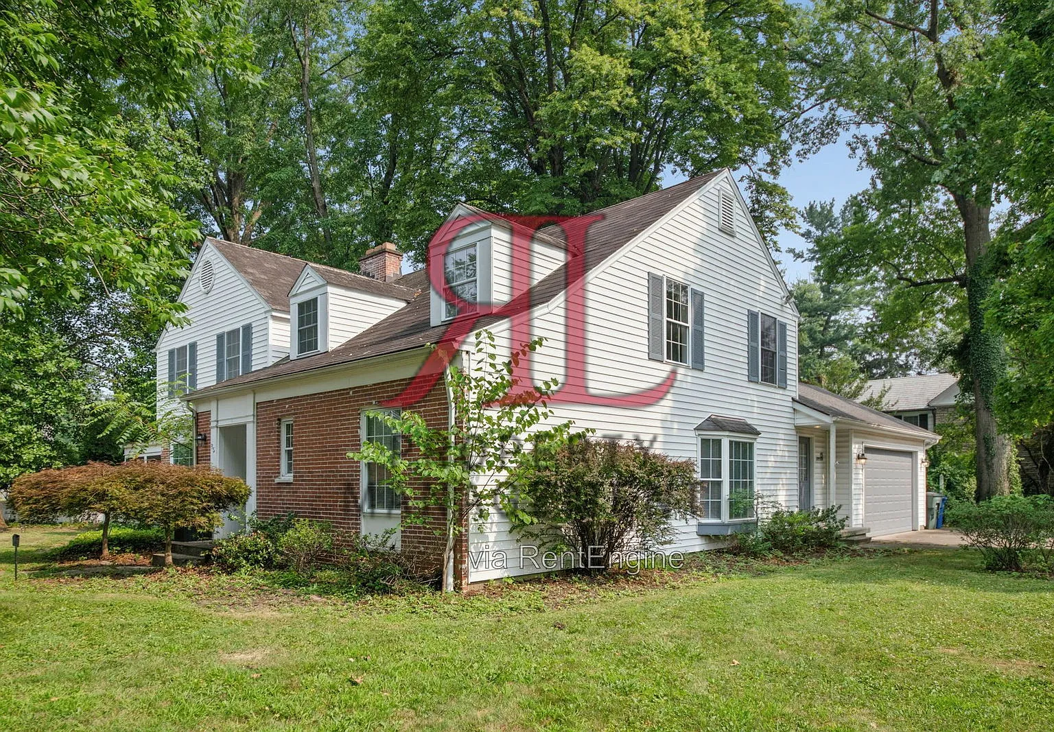 3 bed, 3.5 bath, 3688 sqft, $4,200 — Photo 3