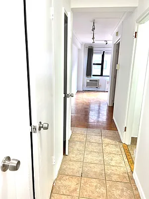 Sold by Sterling Holdings | media 6