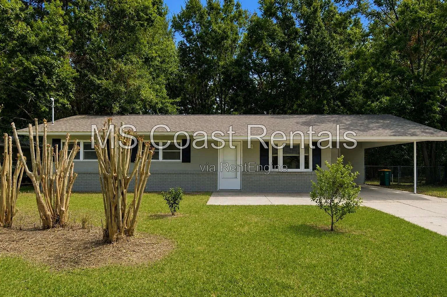3 bed, 2.0 bath, 1031 sqft, $1,649 — Photo 2