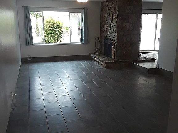 4th image of 6925 Cortez Ct